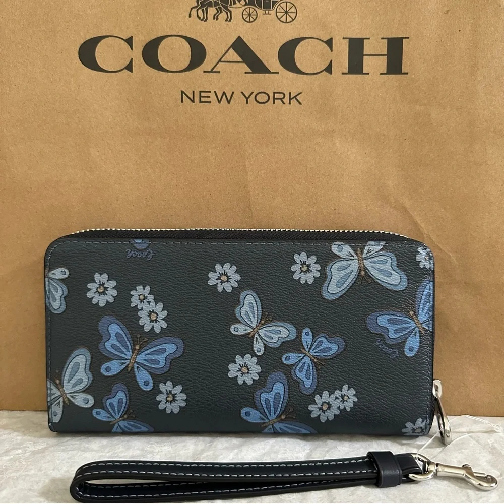 Long Zip Around Wallet With Lovely Butterfly Print❤️❤️ - Picture 2 of 4